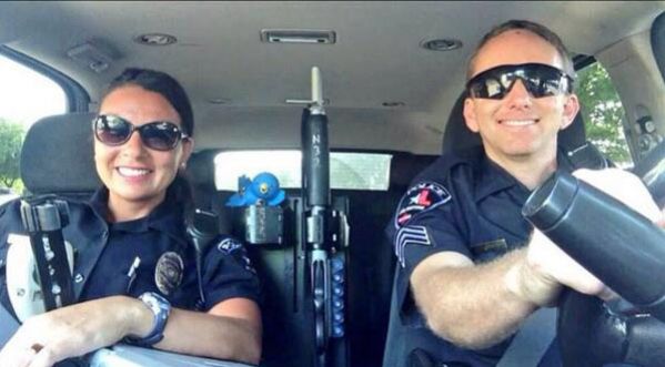 Quand les policiers font des selfies, voilà le résultat !