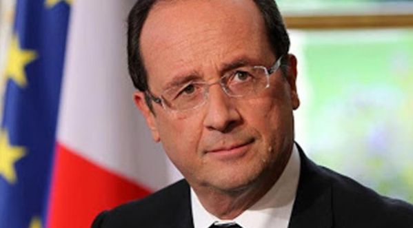 François Hollande surpris en train de draguer en Australie!!