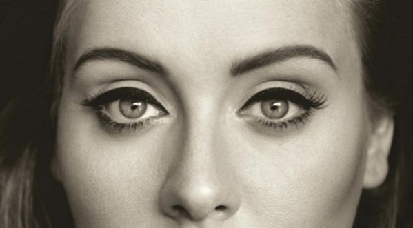 Adele piège ses fans dans un concours de sosies
