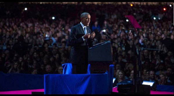 Barack Obama: Son discours d'adieux bouleverse Chicago et le monde entier! Barack Obama: Son discours d'adieux bouleverse Chicago et le monde entier!