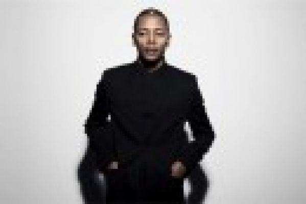 Jeff Mills danse avec Josephine Baker Jeff Mills danse avec Josephine Baker