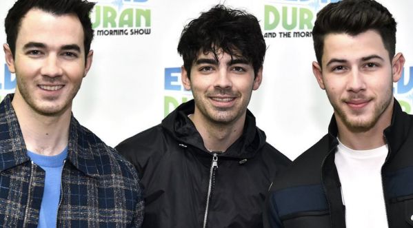 Les Jonas Brothers : De retour avec Sucker !