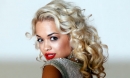 Rita Ora : égérie Superga