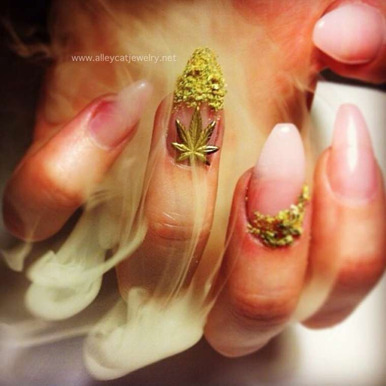 alleycatjewelry-weed-nail-art-manucure-h