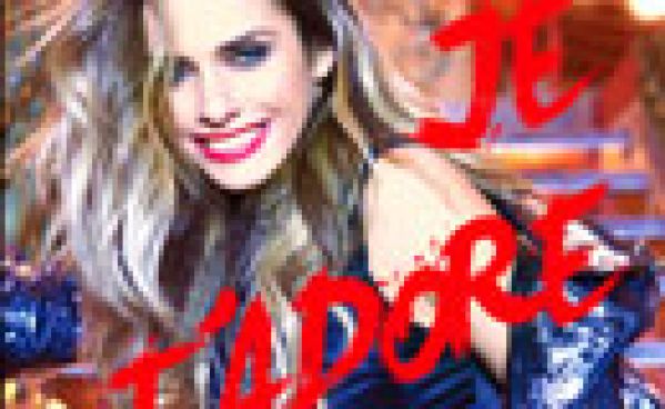 Clara Morgane sort son nouveau titre « je t’adore »