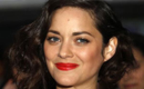 Marion Cotillard ridiculisée par les internautes