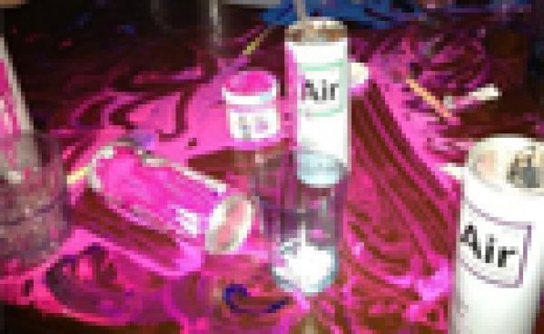 Le nouveau phénomène débarque dans les bars : AIR, l’eau alcoolisée