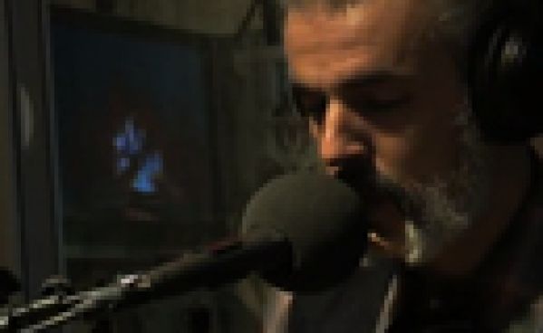 Magnifique reprise de « I Follow Rivers »
