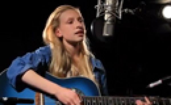 Billie Tweddle : la voix en or d’une jeune fille de 13 ans