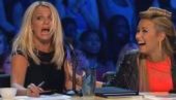 X Factor: Britney Spears pète un cable en plein prime!