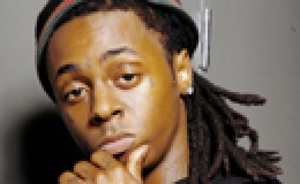 Lil Wayne embrasse Stevie J