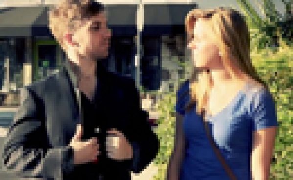 Comment draguer une fille quand on est magicien?