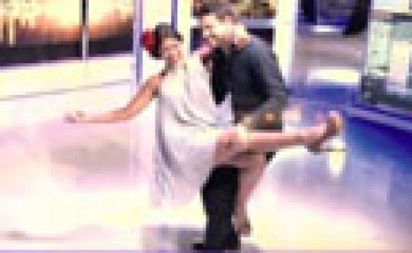 « Le Mag » d’NRJ 12 se transforme en « Danse avec les stars » !