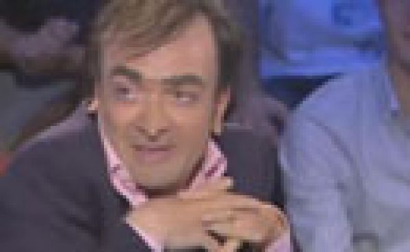 Jonathan Lambert se déguise en Eric Zemmour dans « On n’est pas couché »