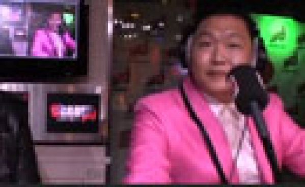Psy chante en français le tube Gangnam Style chez Cauet
