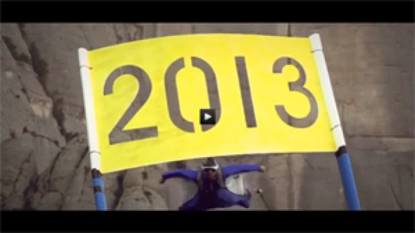 Ca c’est attaquer 2013 avec vitesse !! Superman is back !