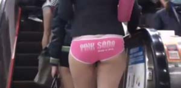 Journée mondiale « sans pantalon » ?! Et oui…