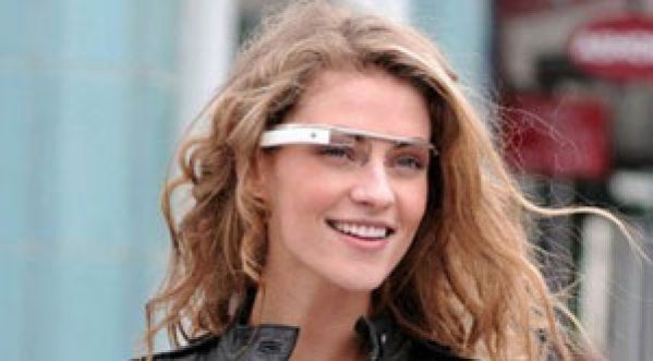 Google présente les lunettes du futur !