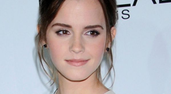 Emma Watson prend des cours de Pole Dancing