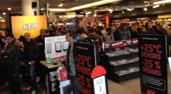Soldes chez Virgin, une dinguerie !