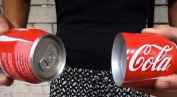 Coca- Cola crée la canette qui se divise en deux !