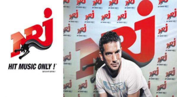 Antoine Clamaran rejoint la team des Djs NRJ Extravadance