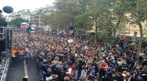 La technoparade de l’intérieur