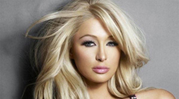 Good Time, le nouveau clip de Paris Hilton