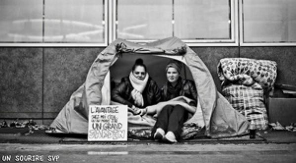 « UN SOURIRE, SVP » : UNE EXPOSITION A NE PAS MANQUER !