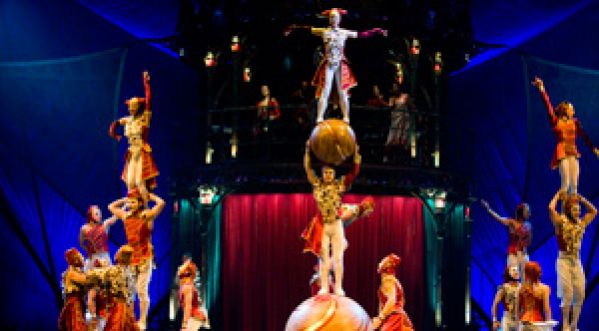 Le Cirque du Soleil KOOZA pour la première fois à Paris !