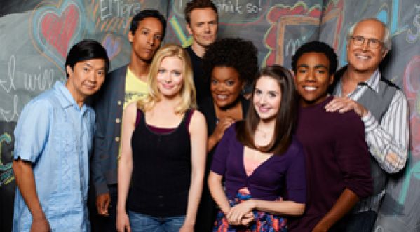Saison 5 de Community, trailer façon Hunger Games !