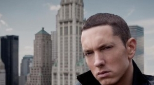 Eminem : plainte contre Facebook
