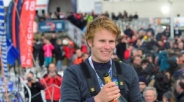François Gabart célèbre sa victoire du Vendée Globe avec G.H. Mumm
