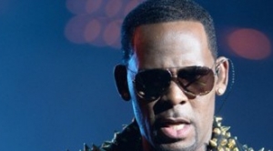 R-Kelly trompe ses fans ?