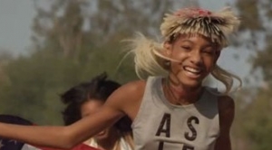 Willow Smith : le clip scandale !