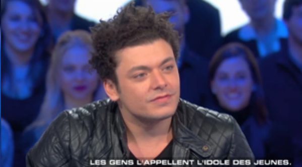 Kev Adams se confie sur son adolescence difficile