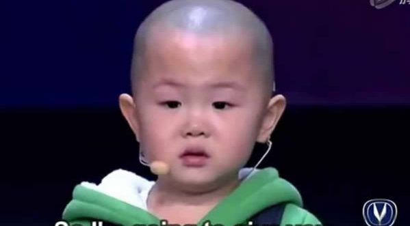 Incroyable Talent en Chine : ce petit garçon de 3 ans improvise des danses !