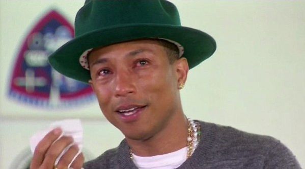 Pharrell s’effondre en larmes sur le plateau d’Oprah !