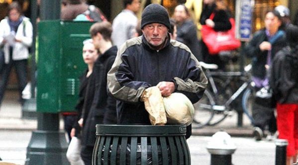 Richard Gere pris pour un clochard par une touriste française !
