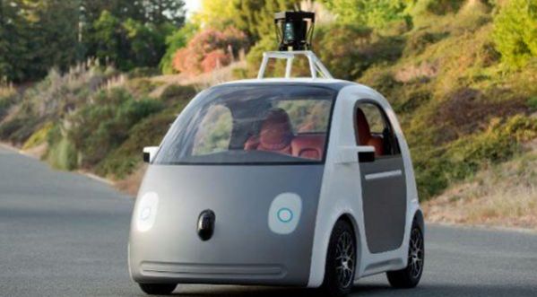 La première voiture autonome !