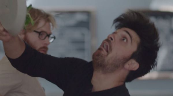 Video : Et si dans la vraie vie, on simulait comme les joueurs de foot ?