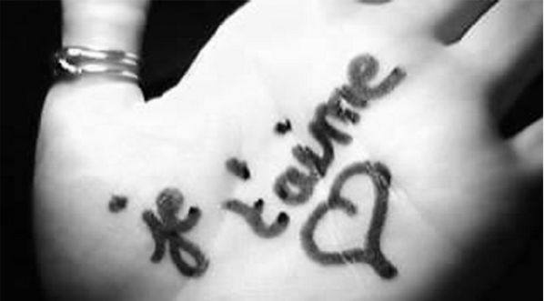 10 signes qui prouvent que vous avez trouvé la femme parfaite !!!!!