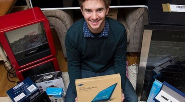 Amazon livre pour 4.500 euros de colis à un étudiant par erreur et lui offre tout
