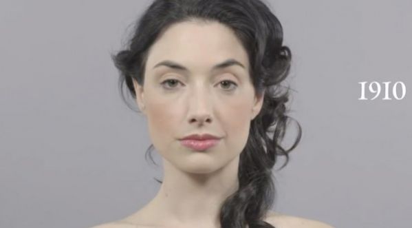 Une vidéo illustre les changements de look des femmes sur un siècle!