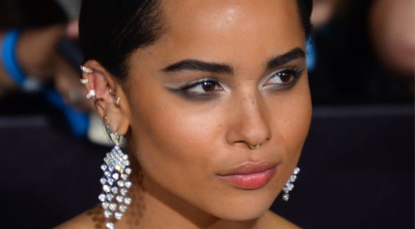 Adopte le look de Zoé Kravitz avec DressLikeVip.com !!