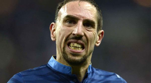 Vidéo : Et si on passait Franck Ribéry sous Photoshop ?