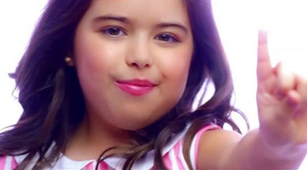 A 10 ans, Sophia Grace fait le buzz avec son clip « best friends » !