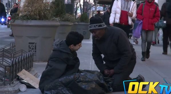 Vidéo choc : Comment les gens réagissent-ils face à un enfant sdf ?