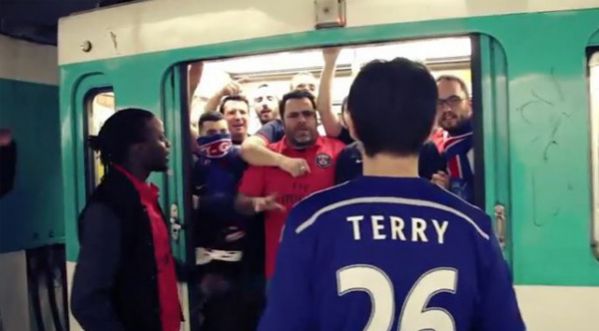 Réponse des supporters du PSG aux supporters de Chelsea !