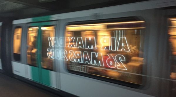 Le métro parisien accueille la Air Max Station by Nike!